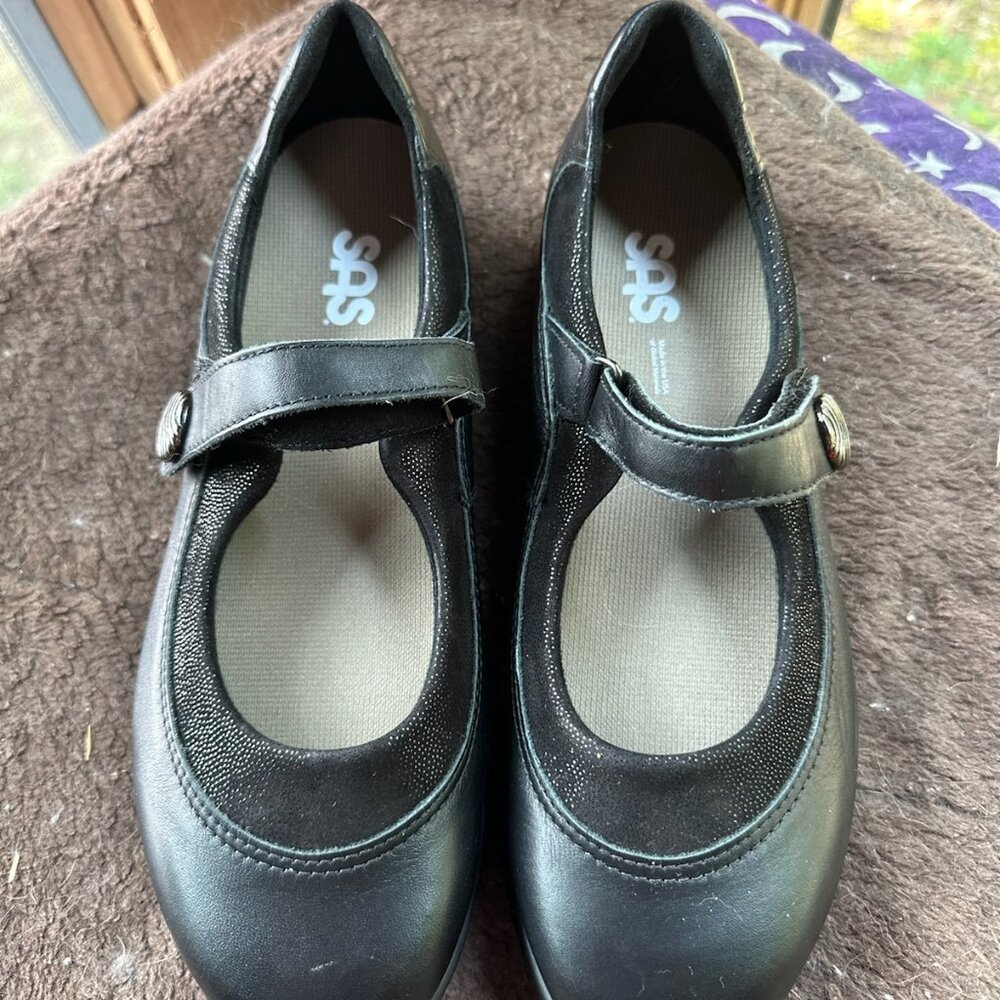 SAS Women's Willow Comfort Shoes - Black Leather Moc / Mary Janes - Size 9